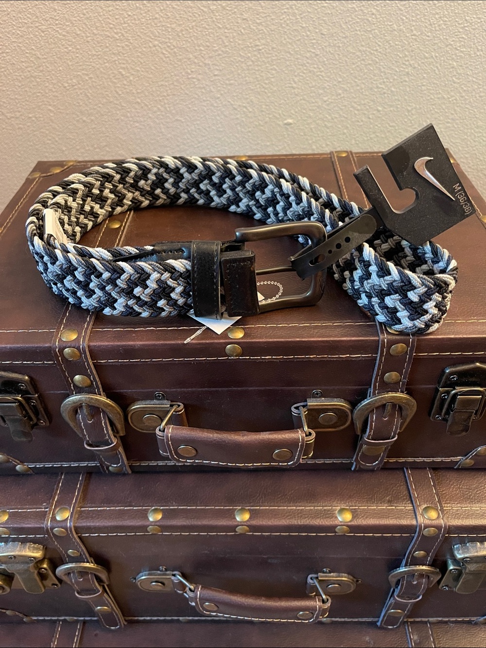 Nike Men’s Braided Stretch Belt in Black, Gray & White